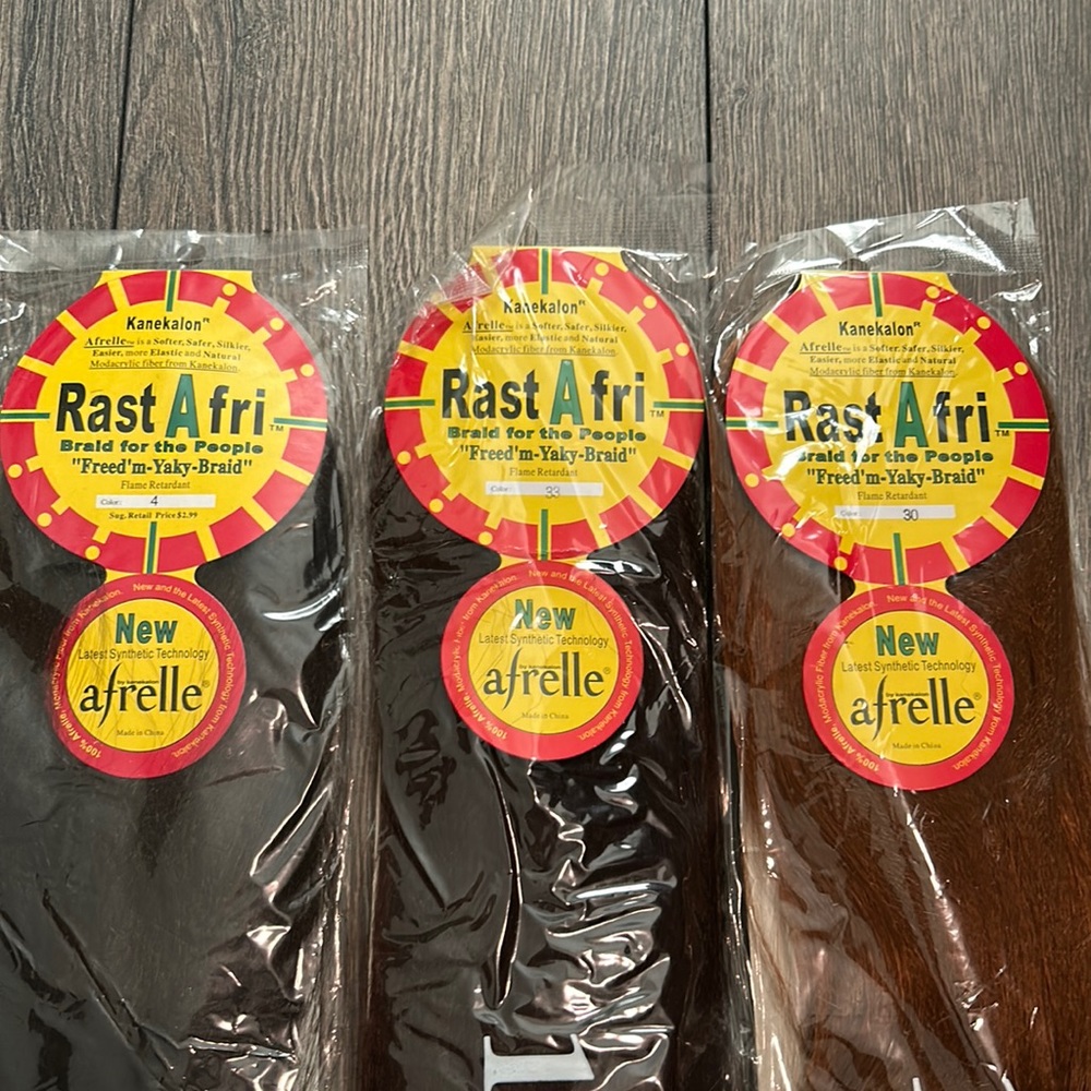 NWT Rastafri afrelle kanekalon braid
21 packs total